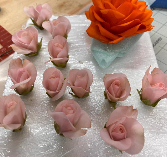 Edible Rosebud Cake Toppers: Flexible Sugar Flowers, Wedding Birthday Decoration