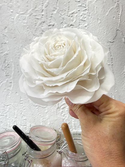 Edible Sugar Roses for Cakes | Realistic Wedding Cake Flowers | Flexible Gum Paste Cake Topper| Flexible & Nonbreakable for Safe Shipping