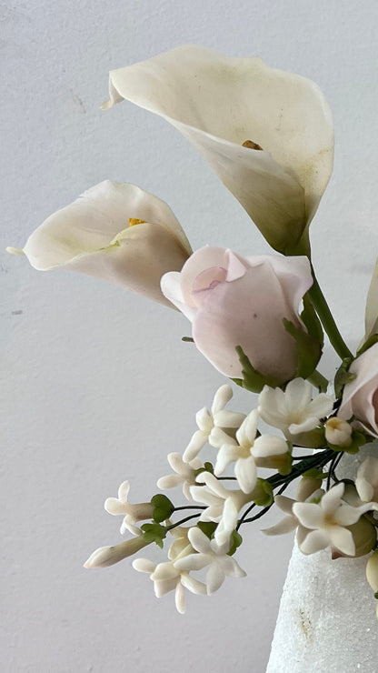 Edible Sugar Flower Cake Topper: Calla Lilies, Roses, Ruscus