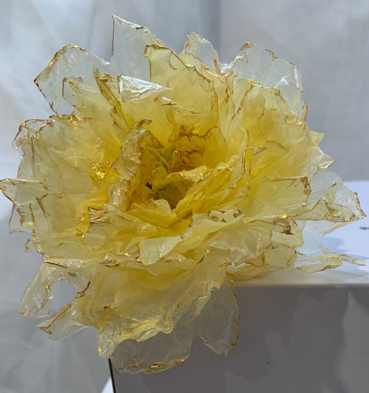 Handmade Rice Paper Peony Cake Topper: Edible Vegan Flower Decor