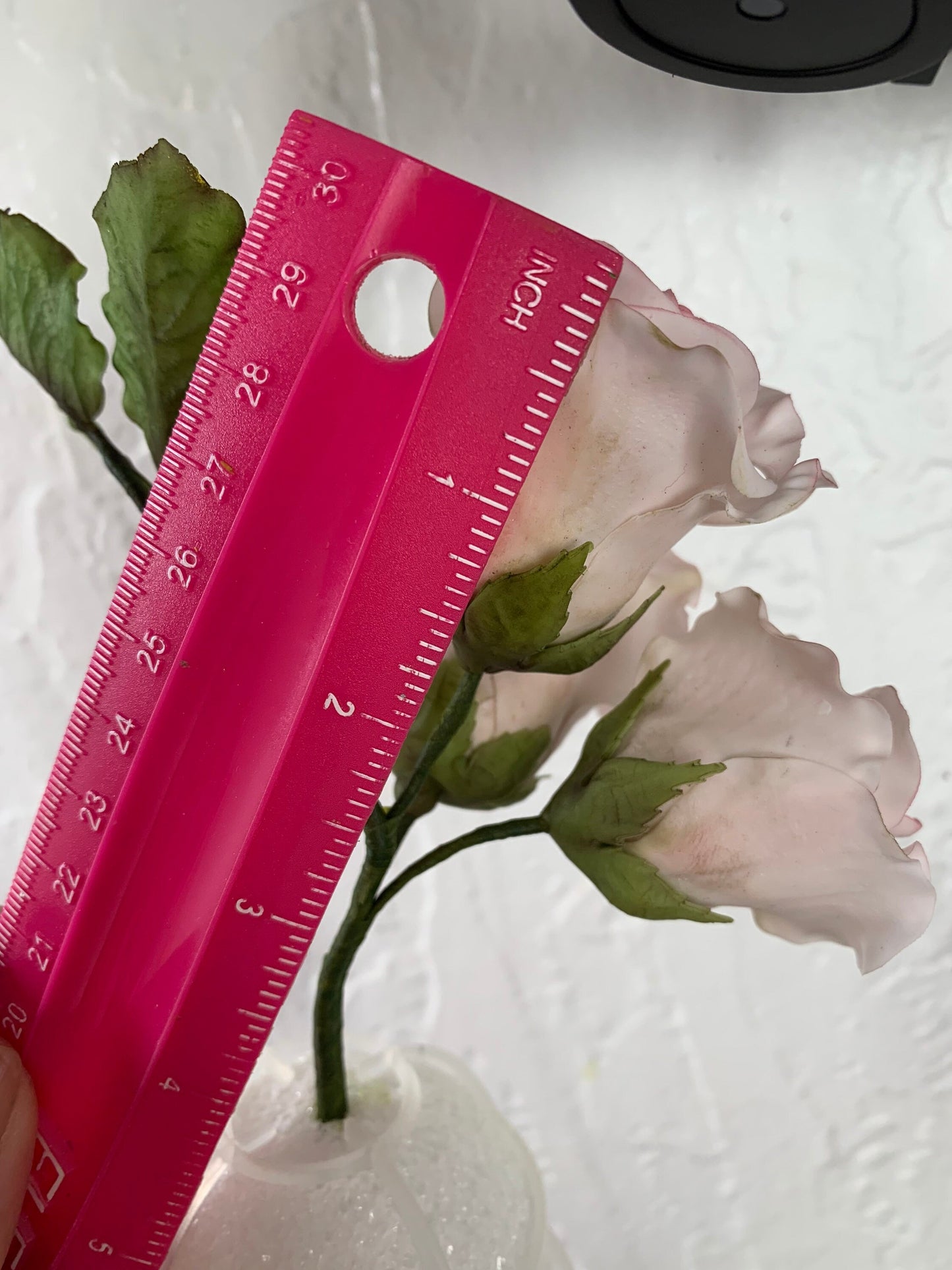 Edible Rose Cake Topper: Flexible Vegan Paste Sugar Flower Arrangement
