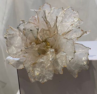 Handmade Rice Paper Peony Cake Topper: Edible Vegan Flower Decor