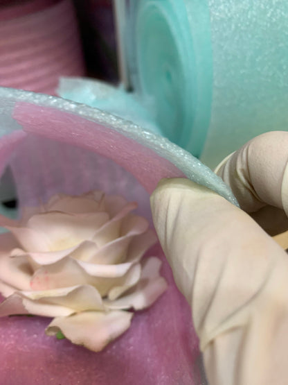 Edible Rose Cake Topper: Flexible Vegan Paste Sugar Flower Arrangement