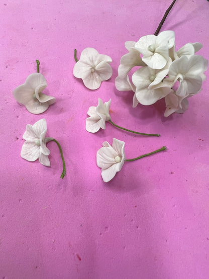 Handmade Edible Hydrangea Cake Toppers Flexible Sugar Flowers