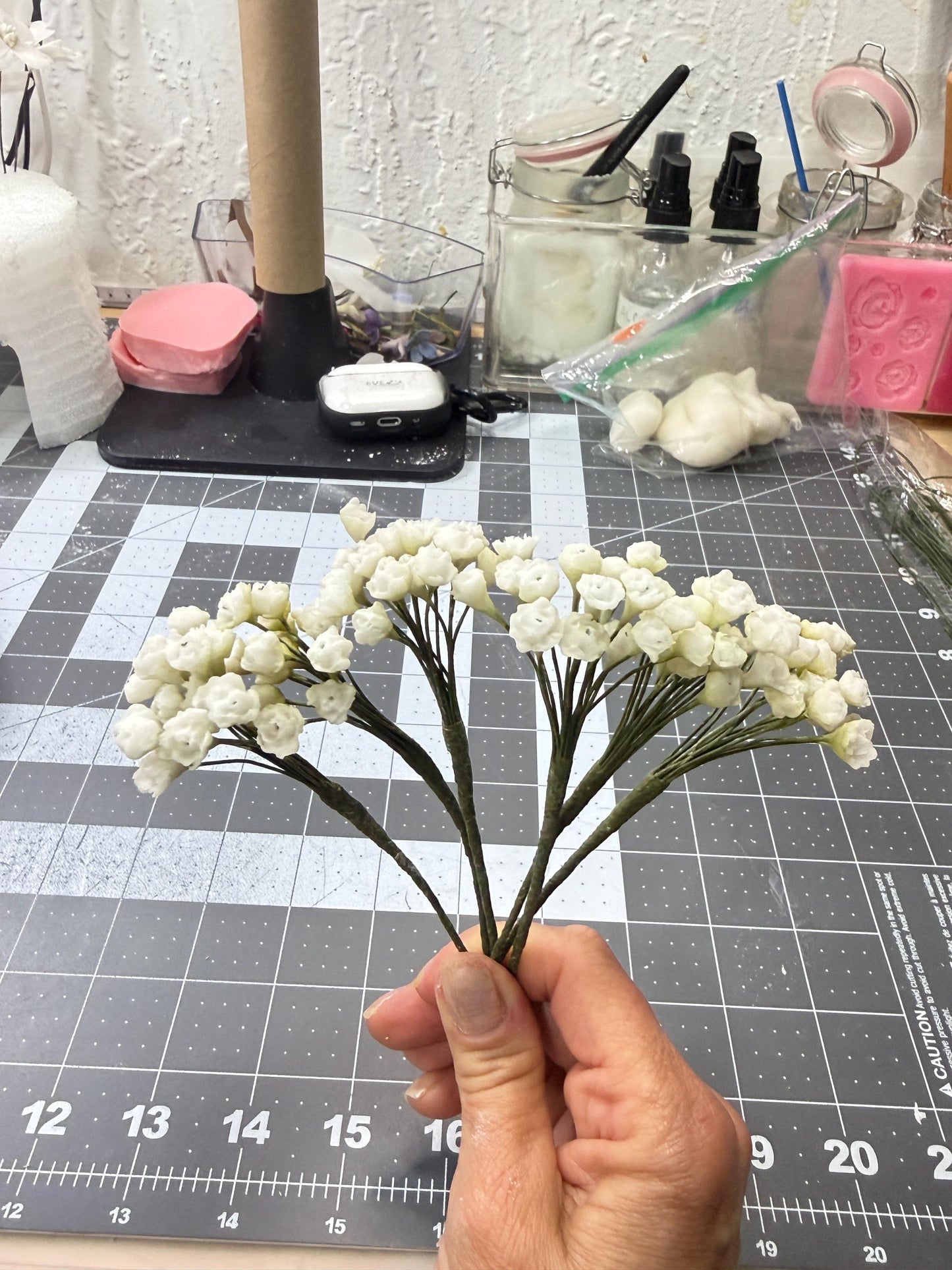 Realistic Flexible Sugar Flower Arragement, Edible Floral Cake Topper, Handmade Wedding, birthday Cake Decorations