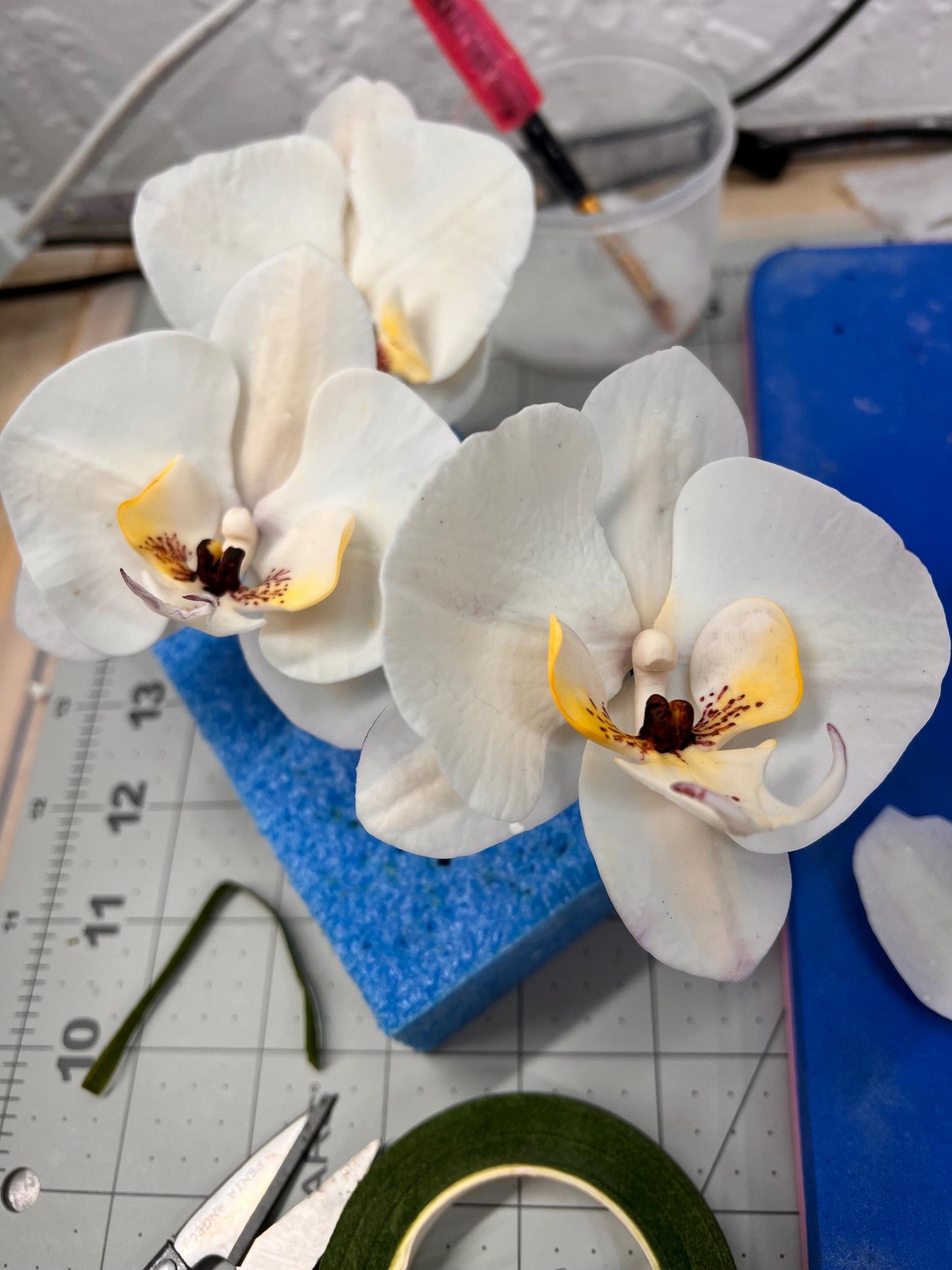 Edible White Orchids Branch Cake Topper, Flexible Vegan Paste Custom Flowers, for Wedding or Birthdays
