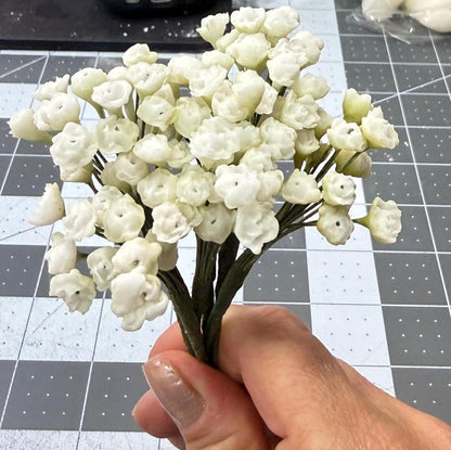 Edible Realistic handmade Baby's Breath, Sugar filler flower,  Gumpaste Cake Topper