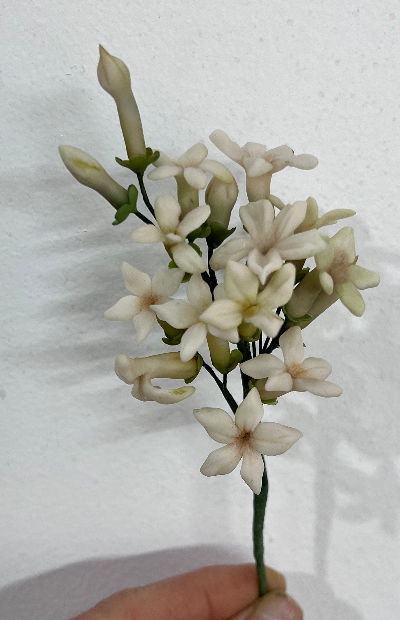 Edible Sugar Flower Cake Topper: Calla Lilies, Roses, Ruscus