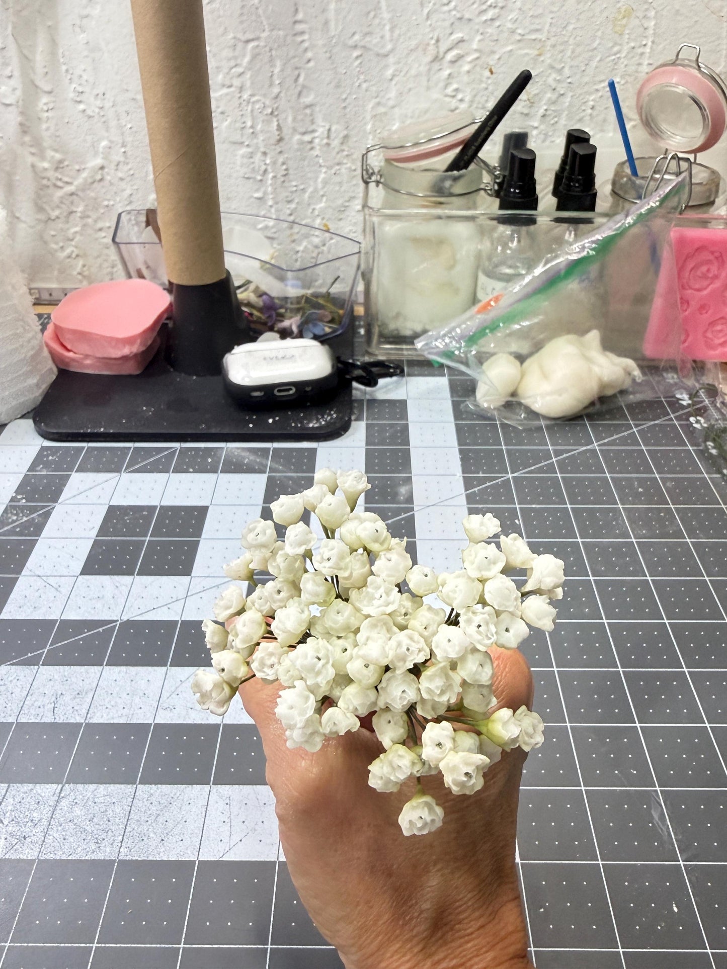 Realistic Flexible Sugar Flower Arragement, Edible Floral Cake Topper, Handmade Wedding, birthday Cake Decorations